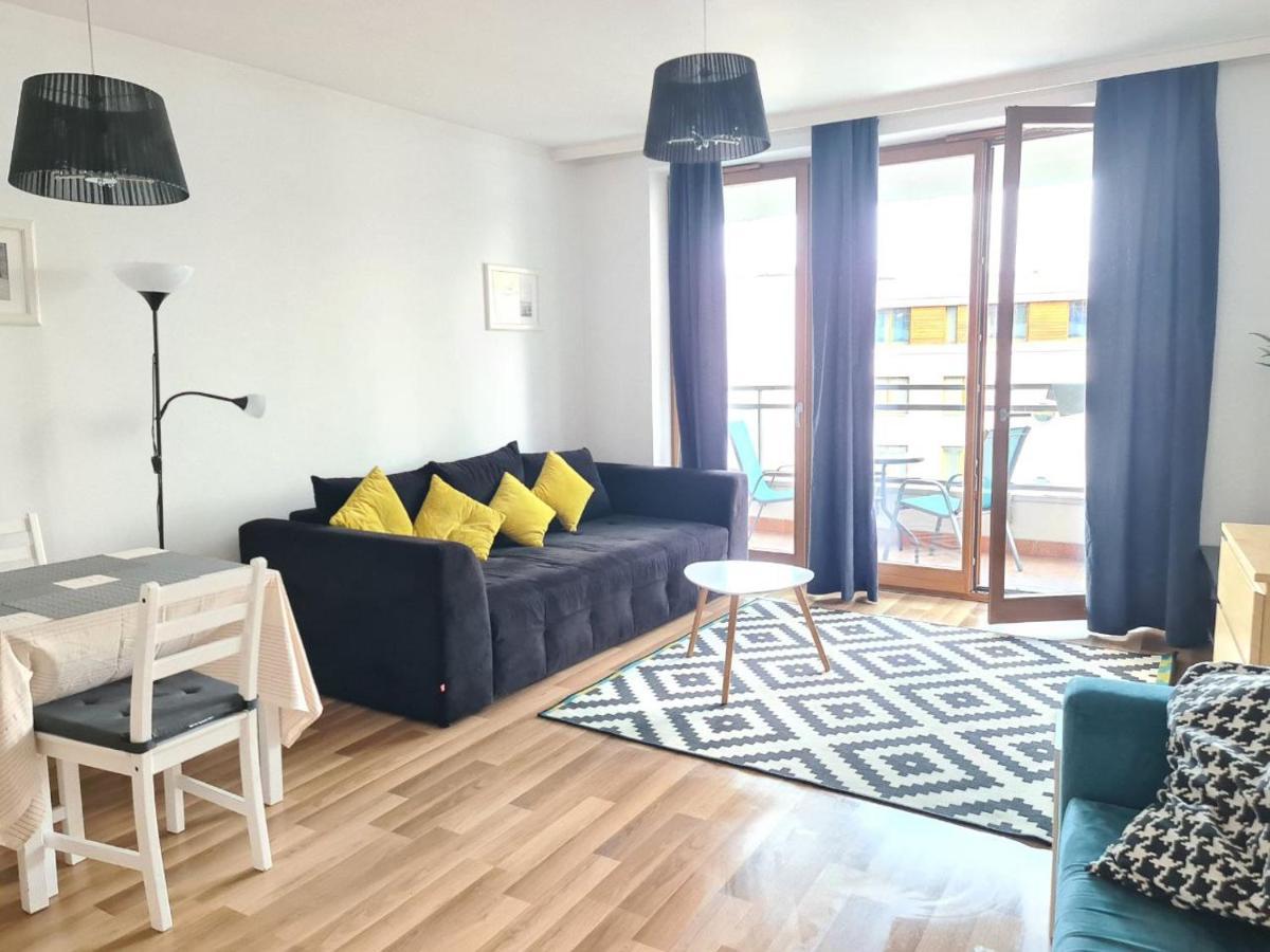Dworska Studio Apartment Krasków Eksteriør bilde