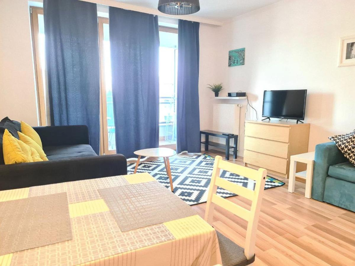 Dworska Studio Apartment Krasków Eksteriør bilde