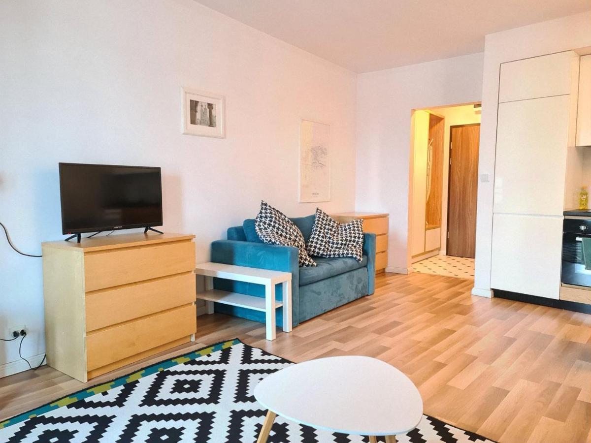 Dworska Studio Apartment Krasków Eksteriør bilde